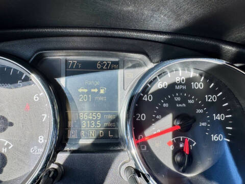 2011 Nissan Rogue SV