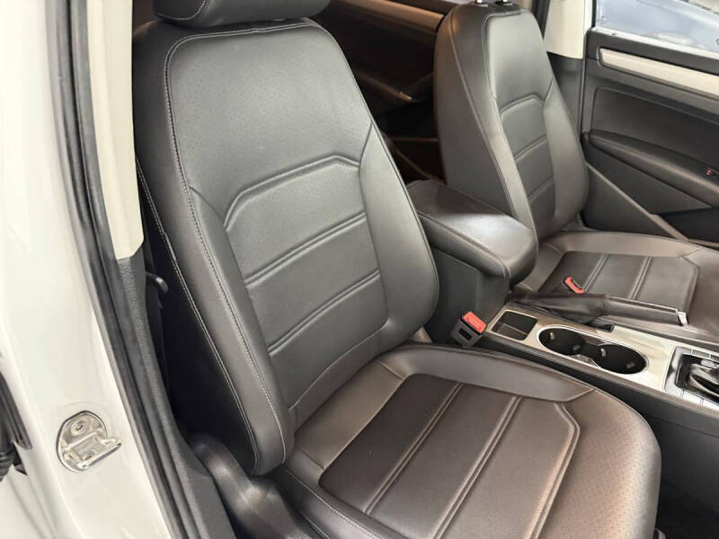 2020 Volkswagen Passat SE