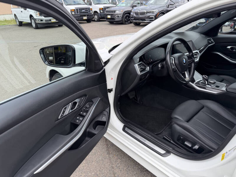 2019 BMW 3 Series 330i