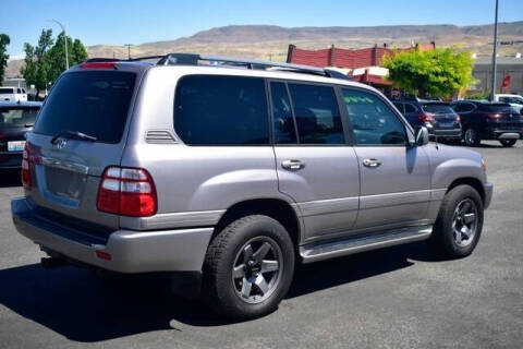 2004 Toyota Land Cruiser