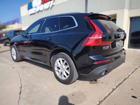 2019 Volvo XC60 T5 Momentum