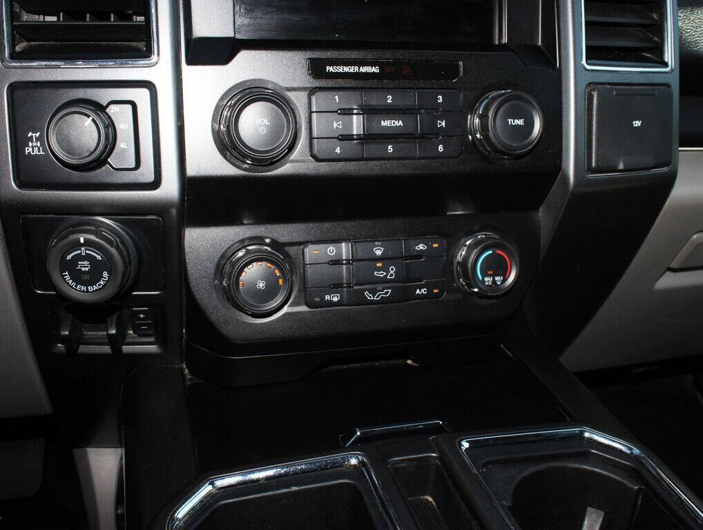 2019 Ford F-150 Pickup - $36,495