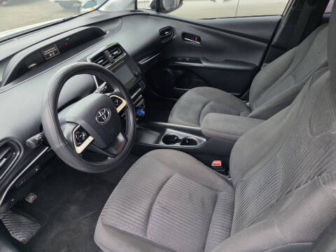 2016 Toyota Prius Two