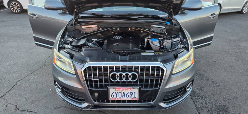 2013 Audi Q5 2.0T quattro Premium