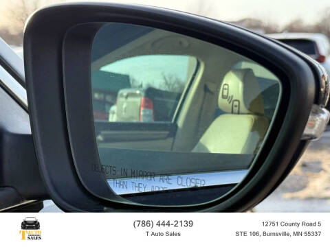 2017 Volkswagen Passat 1.8T R-Line