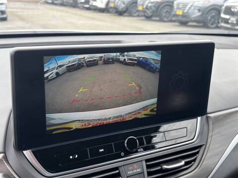 2025 Nissan Altima 2.5 SV