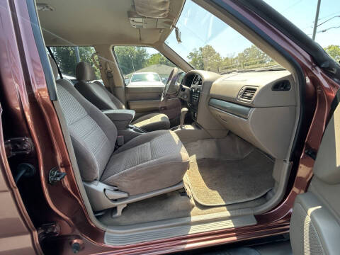 2003 Nissan Pathfinder SE