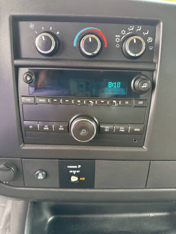 2016 Chevrolet Express 2500