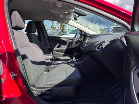 2018 Chevrolet Cruze LT Auto