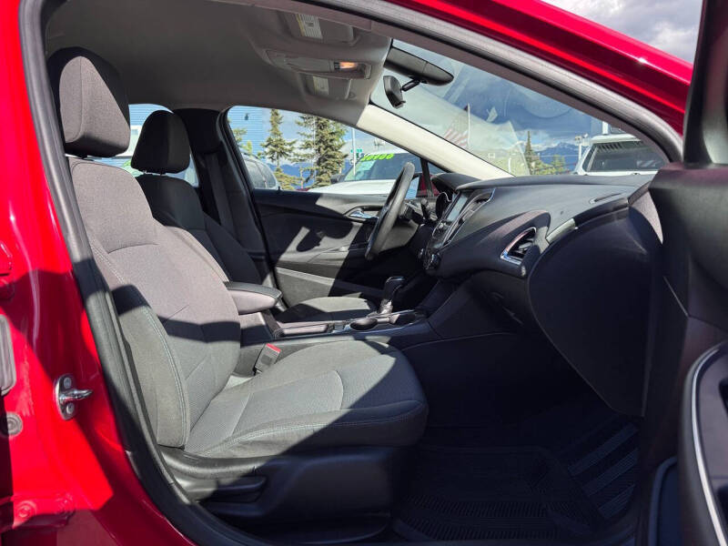 2018 Chevrolet Cruze LT Auto