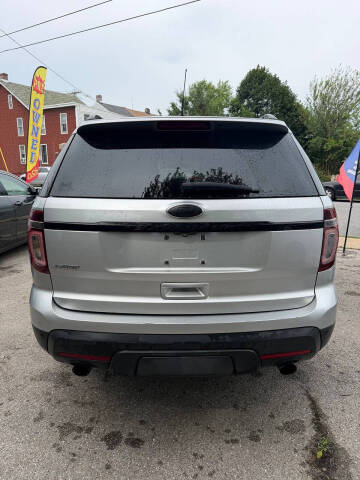 2013 Ford Explorer Sport