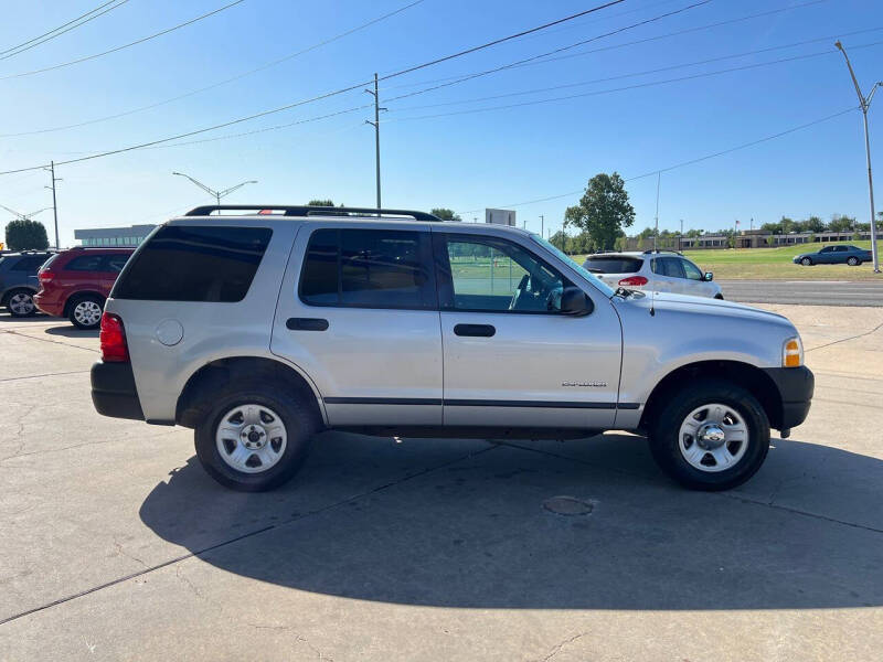 2004 Ford Explorer XLS