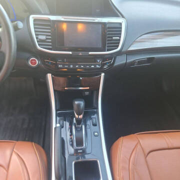 2017 Honda Accord Hybrid Touring