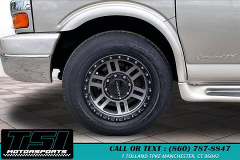 2016 Chevrolet Express 2500