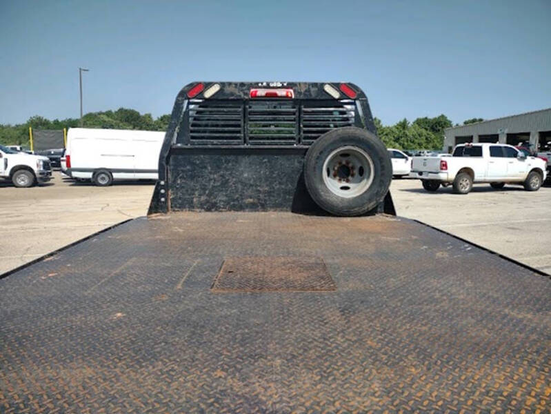 2022 Chevrolet Silverado 5500HD