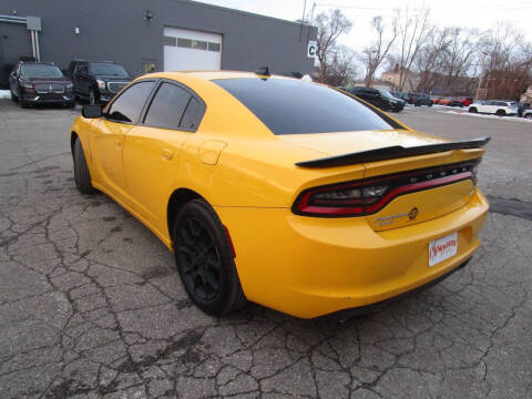 2017 Dodge Charger SXT