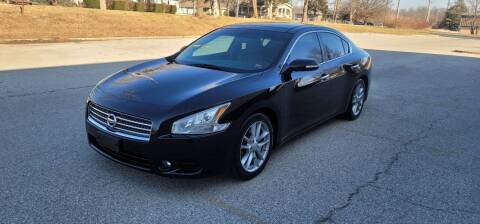 2010 Nissan Maxima for sale at EXPRESS MOTORS in Grandview MO