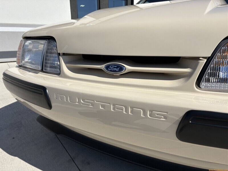 1987 Ford Mustang LX