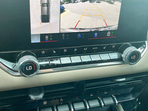 2024 GMC Canyon Denali