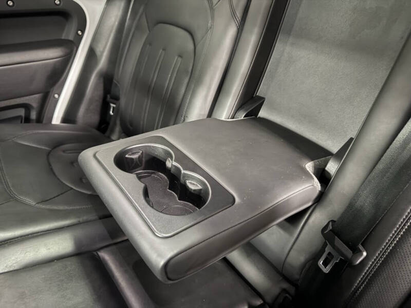 2020 Land Rover Defender 110 HSE