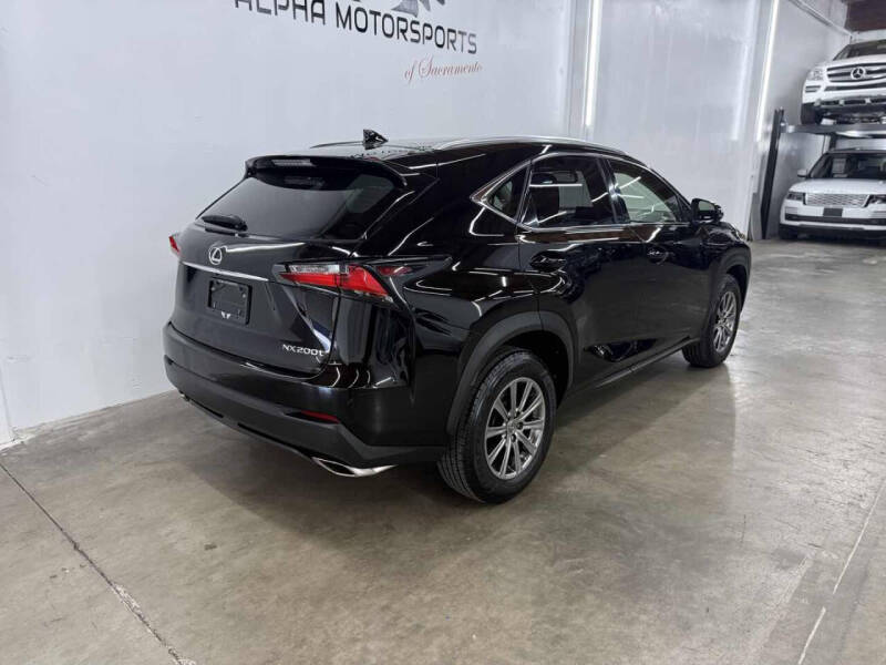2017 Lexus NX 200t