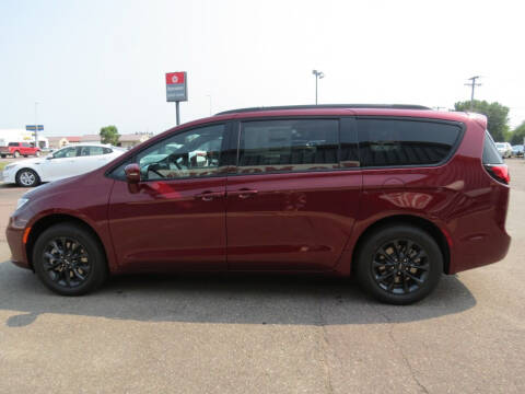 2021 Chrysler Pacifica Touring