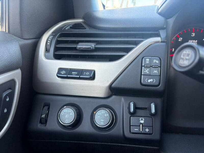 2016 GMC Yukon Denali