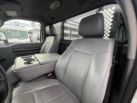 2015 Ford F-350 Super Duty XL