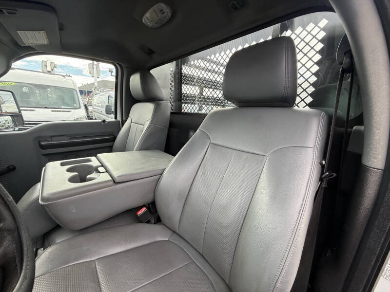 2015 Ford F-350 Super Duty XL