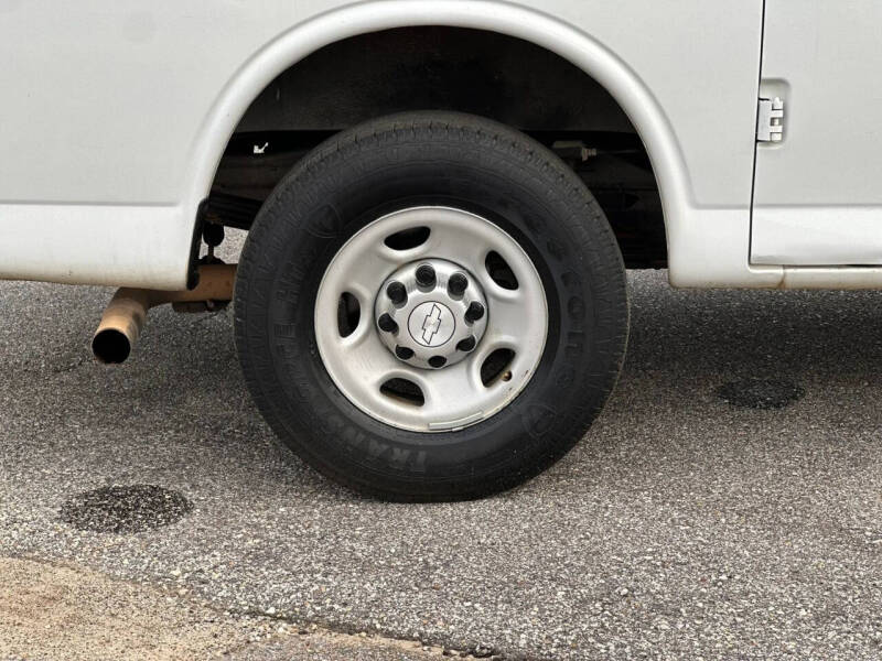2017 Chevrolet Express 2500