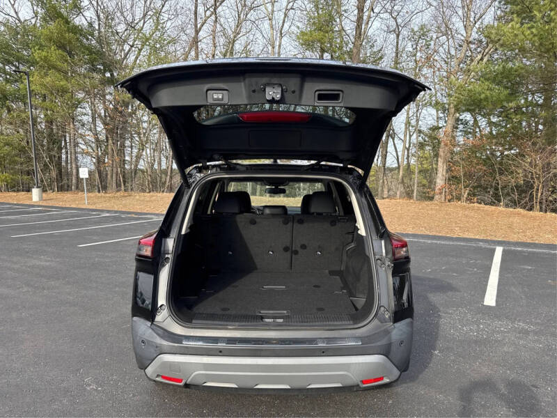 2021 Nissan Rogue SL