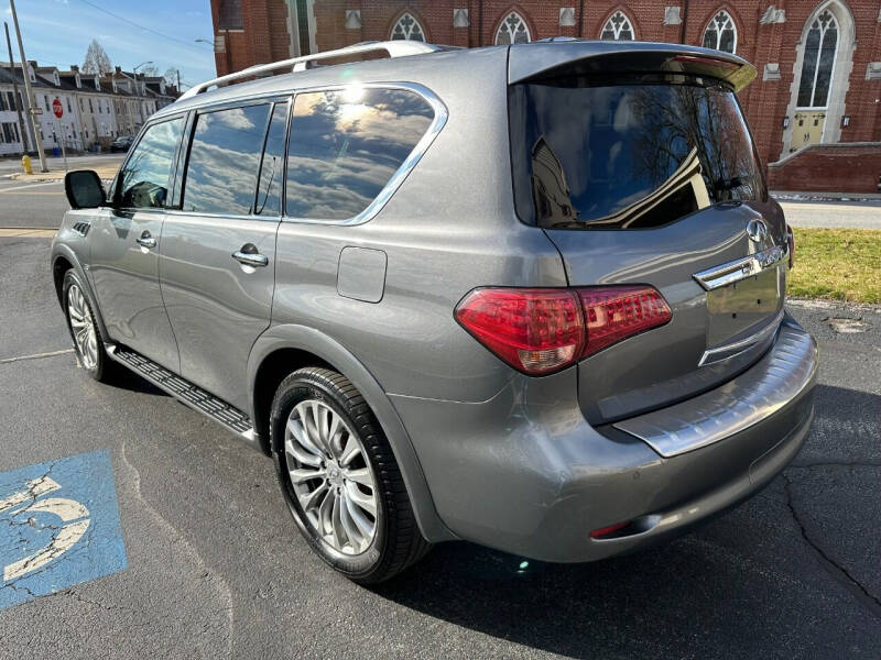 2017 Infiniti QX80 Signature Edition