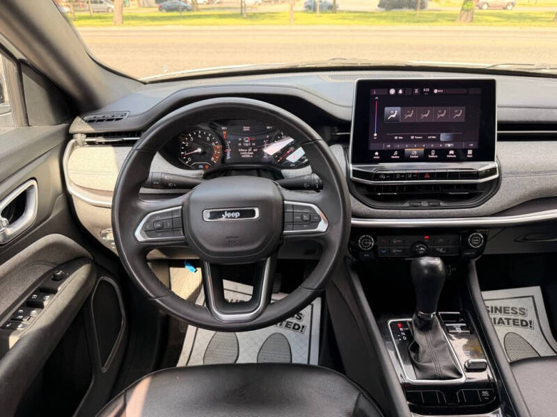 2023 Jeep Compass Latitude