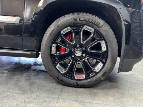 2020 Cadillac Escalade Platinum