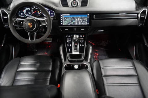 2023 Porsche Cayenne GTS