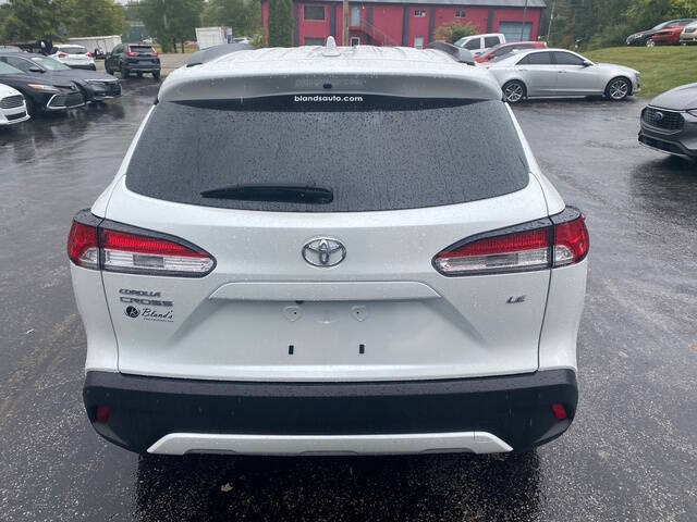 2022 Toyota Corolla Cross LE
