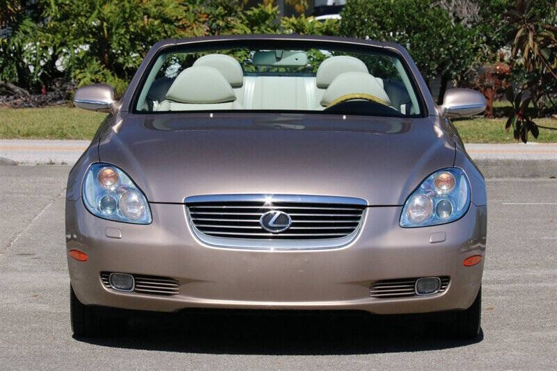 2004 Lexus SC 430