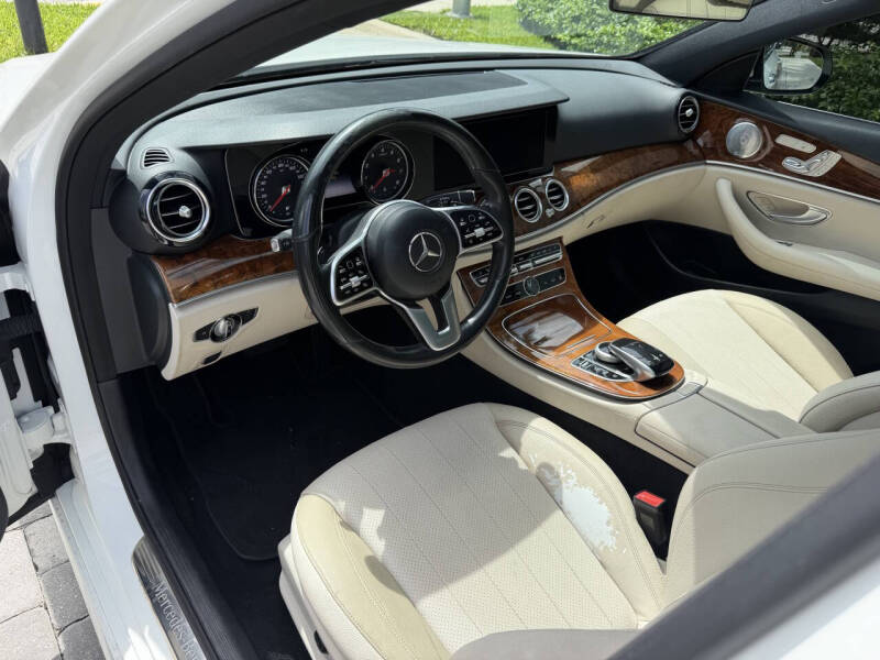 2019 Mercedes-Benz E-Class E 300