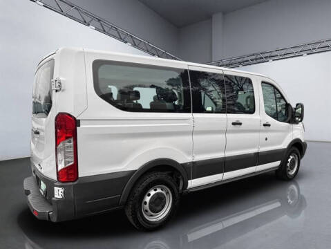 2017 Ford Transit