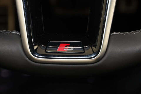 2025 Audi S8 4.0T quattro