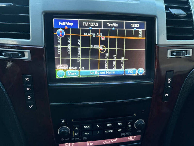 2012 Cadillac Escalade Luxury