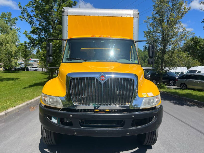 2018 International DuraStar 4300