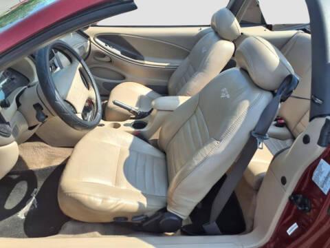 2004 Ford Mustang GT Deluxe