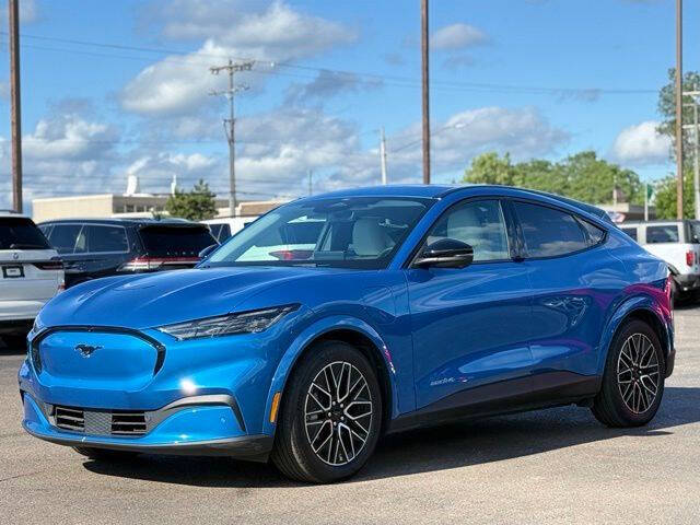 2025 Ford Mustang Mach-E Premium