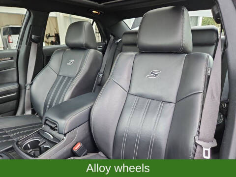 2023 Chrysler 300 S V6