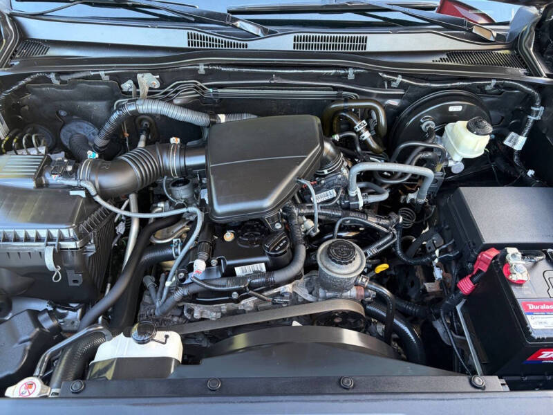 2017 Toyota Tacoma SR
