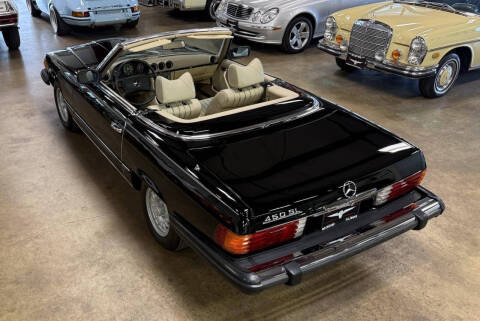 1977 Mercedes-Benz 450-Class