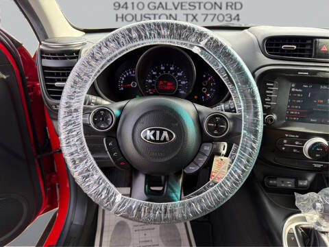 2019 Kia Soul +