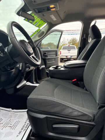 2021 RAM 1500 Classic Tradesman