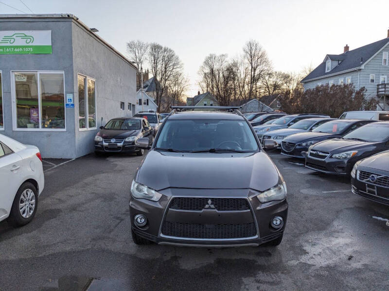 2012 Mitsubishi Outlander SE